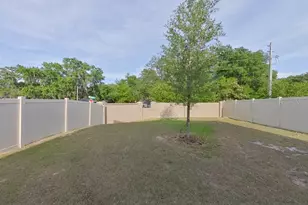 31914 Katelin Cir, Leesburg, FL 34748 - Photo 23