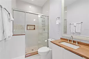 11051 Hawkshead Ct, Windermere, FL 34786 - Photo 19