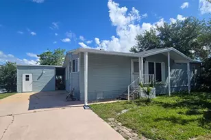 300 Beech Ct, Cocoa, FL 32926 - Photo 1