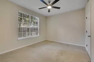8301 Elm Park Dr, Orlando, FL 32821 - Photo 13