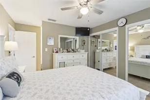 12532 Orangewood Ct, Tavares, FL 32778 - Photo 11