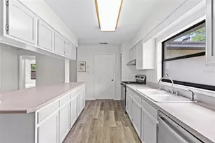 2707 Balkan St, Apopka, FL 32703 - Photo 11