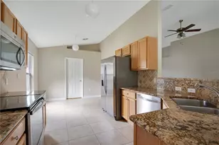 1845 Corner Meadow Cir, Orlando, FL 32820 - Photo 7