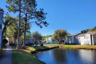 1610 Columbia Arms Cir, Kissimmee, FL 34741 - Photo 27