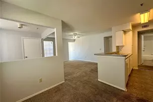 1610 Columbia Arms Cir, Kissimmee, FL 34741 - Photo 9