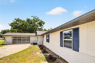 4 Grove Ct SE, Winter Haven, FL 33884 - Photo 11