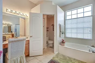 707 Forestgreen Ct, Orlando, FL 32828 - Photo 17