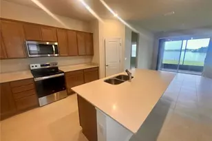 3099 Springbank Dr, Saint Cloud, FL 34771 - Photo 9