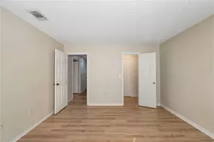 4160 Versailles Dr, Orlando, FL 32808 - Photo 9