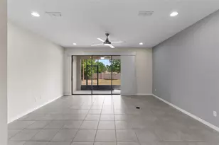 1121 Pavia Dr, Apopka, FL 32703 - Photo 9
