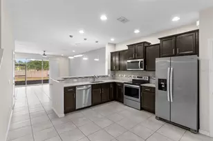 1121 Pavia Dr, Apopka, FL 32703 - Photo 5