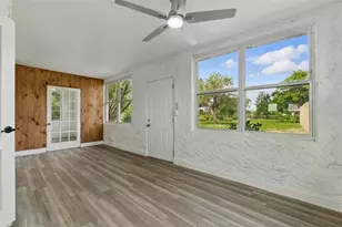 8812 Oakwood Dr, Lake Wales, FL 33898 - Photo 21