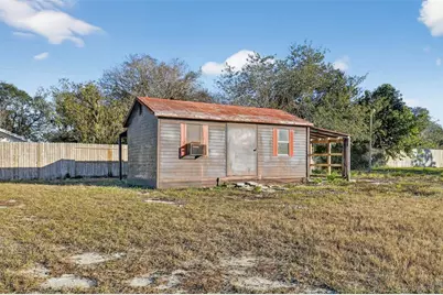 8812 Oakwood Drive, Lake Wales, FL 33898 - Photo 45