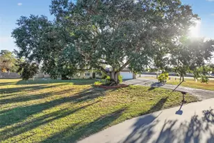 8812 Oakwood Dr, Lake Wales, FL 33898 - Photo 51