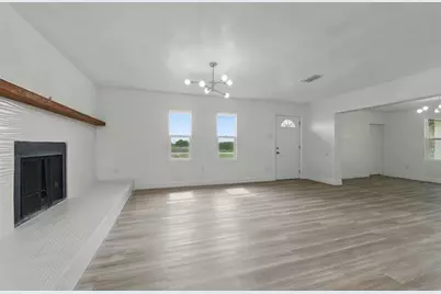 8812 Oakwood Drive, Lake Wales, FL 33898 - Photo 9