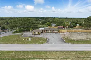 8812 Oakwood Dr, Lake Wales, FL 33898 - Photo 45