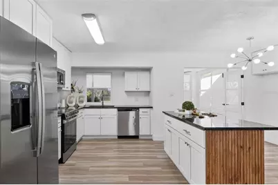 8812 Oakwood Drive, Lake Wales, FL 33898 - Photo 13