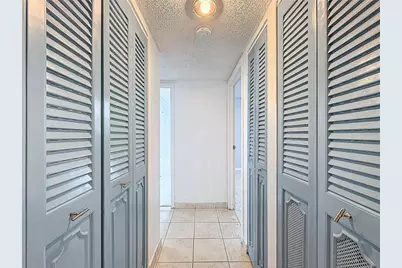 2850 Somerset Drive #204L, Lauderdale Lakes, FL 33311 - Photo 13