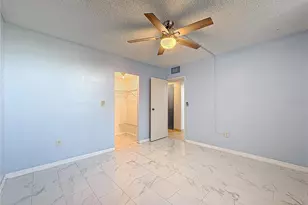 2850 Somerset Dr, Lauderdale Lakes, FL 33311 - Photo 11