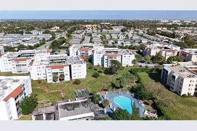 2850 Somerset Drive #204L, Lauderdale Lakes, FL 33311 - Photo 3