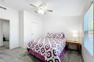 9040 Mercury Dr, Saint Cloud, FL 34773 - Photo 31