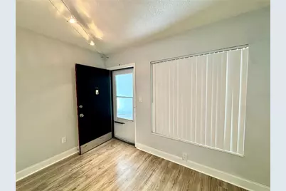 825 N Primrose Drive #110, Orlando, FL 32803 - Photo 3