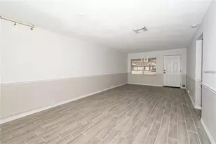 1267 Woodman Way, Orlando, FL 32818 - Photo 5