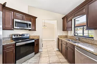 669 Deauville Court, Kissimmee, FL 34758 - Photo 7