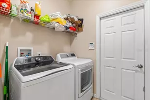 3785 Hammonds Ferry Ct, Oviedo, FL 32766 - Photo 29