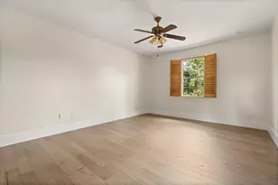 27012 Grand Oak Ln, Tavares, FL 32778 - Photo 37
