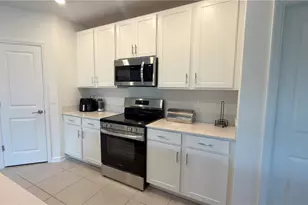 2731 Armstrong Ave, Clermont, FL 34714 - Photo 5