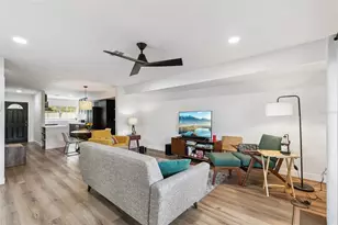 496 W Par St, Orlando, FL 32804 - Photo 9
