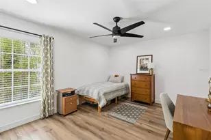 496 W Par St, Orlando, FL 32804 - Photo 25