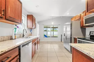 12853 Maryland Woods Ct, Orlando, FL 32824 - Photo 3