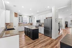 201 Burgess Dr, Winter Springs, FL 32708 - Photo 11