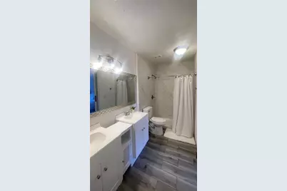 1718 Silver Creek Court #102, Orlando, FL 32807 - Photo 17