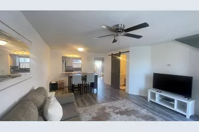 1718 Silver Creek Court #102, Orlando, FL 32807 - Photo 3