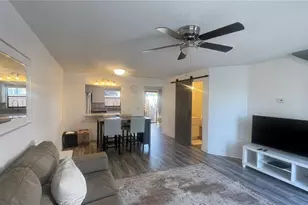 1718 Silver Creek Ct, Orlando, FL 32807 - Photo 3