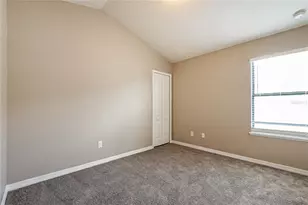 1310 Windsor Lake Cir, Sanford, FL 32773 - Photo 15