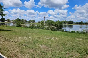 1952 English Dr, Deltona, FL 32738 - Photo 9