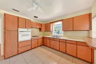 2501 Nancy St, Orlando, FL 32806 - Photo 27