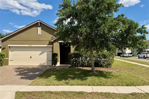 3342 Landing Vw, Tavares, FL 32778 - Photo 5