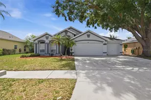 1452 Baythorn Dr, Wesley Chapel, FL 33543 - Photo 5