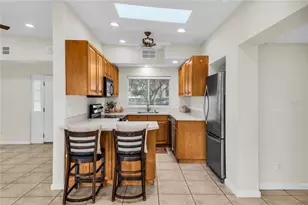 2231 Homewood Dr, Belle Isle, FL 32809 - Photo 7