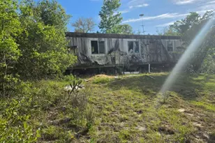 20940 SE 141st Ln, Umatilla, FL 32784 - Photo 11