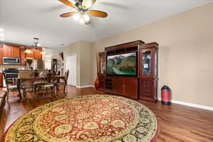 2721 Walden Woods Dr, Plant City, FL 33566 - Photo 5