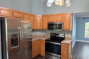 1010 Stationside Dr, Oakland, FL 34787 - Photo 3