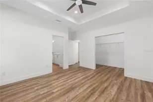 210 Paradise Dr, Deland, FL 32720 - Photo 13