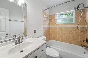 5529 57th Ave N, Saint Petersburg, FL 33709 - Photo 19
