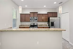 11163 Savannah Landing Cir, Orlando, FL 32832 - Photo 15